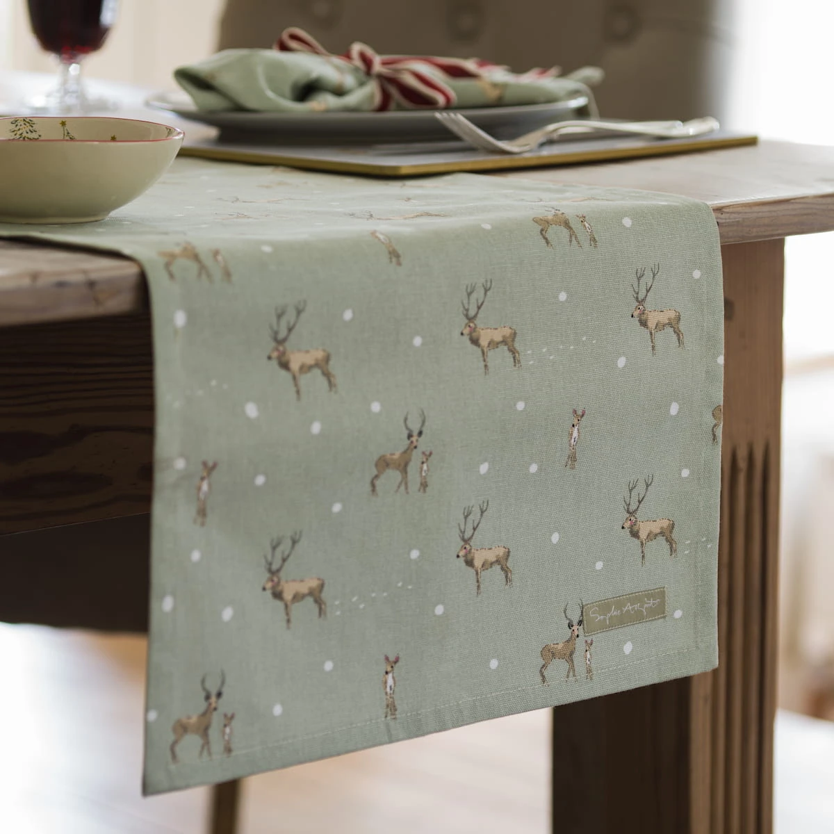 Christmas Stags Table Runner 1 Christmas Stags Table Runner