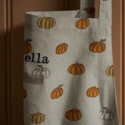 Trick Or Treat Adult Apron 9 Trick Or Treat Adult Apron -Sophie Allport AW23 ALL117250 DETAIL ALT 2