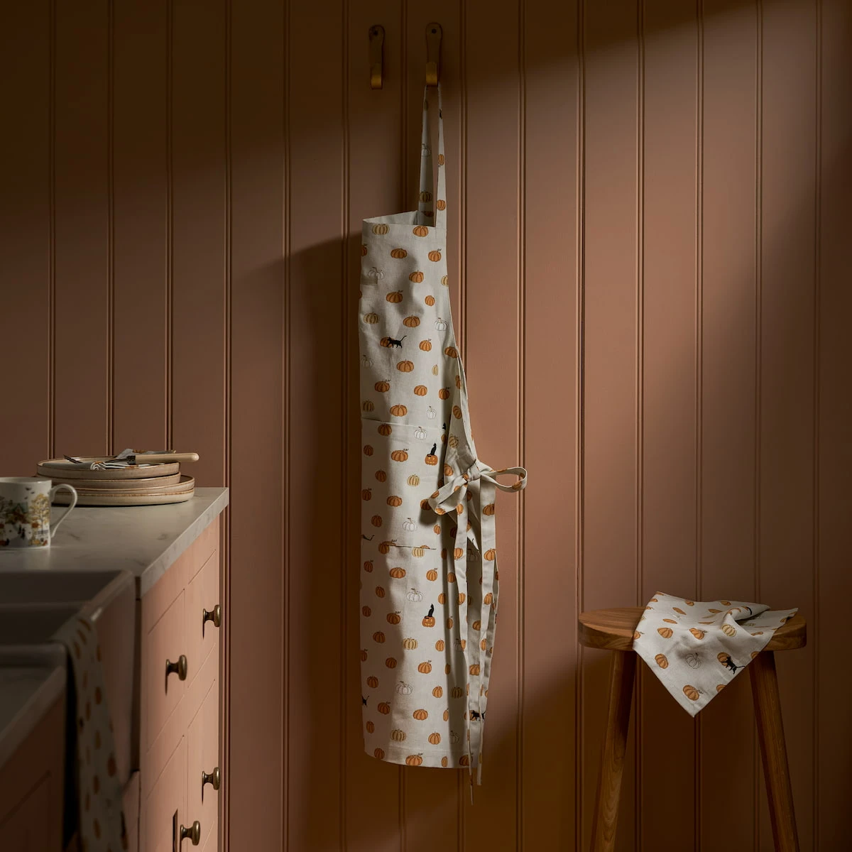 Trick Or Treat Adult Apron 1 Trick Or Treat Adult Apron