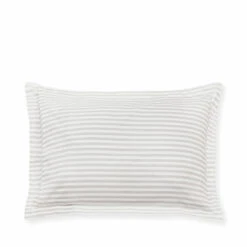 Christmas Stags Pair Of Oxford Pillowcases -Sophie Allport AW23 CHRISTMASSTAGS01 CUTOUT 2