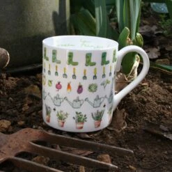 Green Fingers Mug -Sophie Allport BMGF01GreenFingersGardeningStandardMugLifestyleHighRes