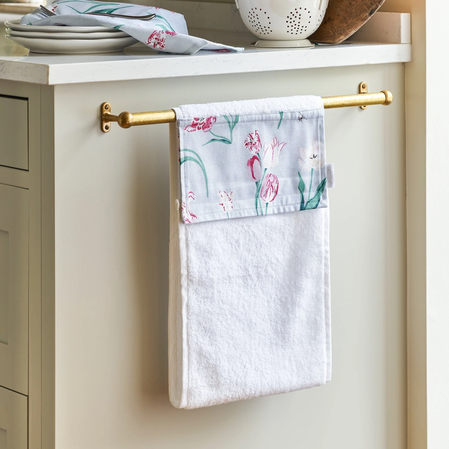 Tulips Roller Hand Towel 1 Tulips Roller Hand Towel