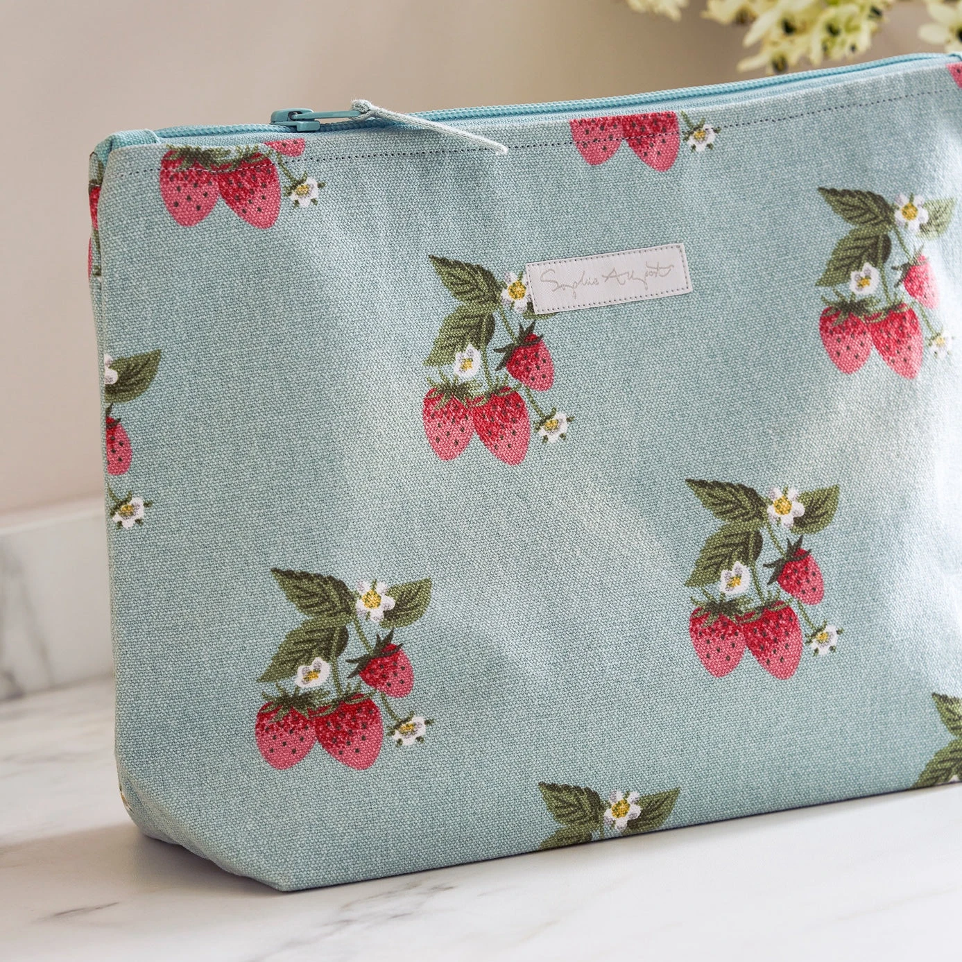 Strawberries Wash Bag 2 Strawberries Wash Bag - Image 2