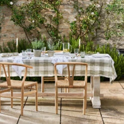 Bees Embroidered Napkins (Set Of 4) 6 Bees Embroidered Napkins (Set Of 4) -Sophie Allport SS24 BEES HERO SQUARE c1c25ec3 2e80 486b 8311 c208829788d8