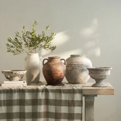 Stone Pedestal Bowl -Sophie Allport SS24 DECORATIVE ACCESSORIES HERO SQUARE 901c5cdf 1490 48fd b4a0 c81df10cf7f8