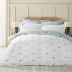 Dragonfly Pair Of Oxford Pillow Cases -Sophie Allport SS24 DFLYMULTI01KG SQUARE ALT 93fbb9ec c0a0 4e03 a622 536a754bcdd5