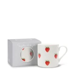 Strawberries Mug 20 Strawberries Mug -Sophie Allport SS24 IM9701 CUTOUT BOX