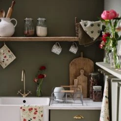 Poppy Meadow Tea Towel (Set Of 2) -Sophie Allport all103602 bm10301 all103125 poppy meadow kitchen lifestyle high res square