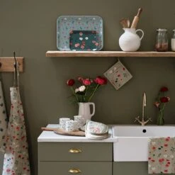 Poppy Meadow Serving Tray - Large 9 Poppy Meadow Serving Tray - Large -Sophie Allport all103602 bm10301 all103125 pt10326 pt10345 all103100 poppy meadow kitchen lifestyle high res square d84887aa f875 4d42 b92f effd886d7cda