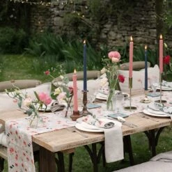 Poppy Meadow Napkins (Set Of 4) -Sophie Allport all103810 all103820 poppy meadow table landscape lifestyle high res square fe0bc56e 440c 44bc 9585 787bb1138389