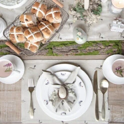 Hare Fabric Placemat -Sophie Allport all25300 all25820 all25810 hare napkin set of 4 fabric placemat and table runner easter lifestyle high res square