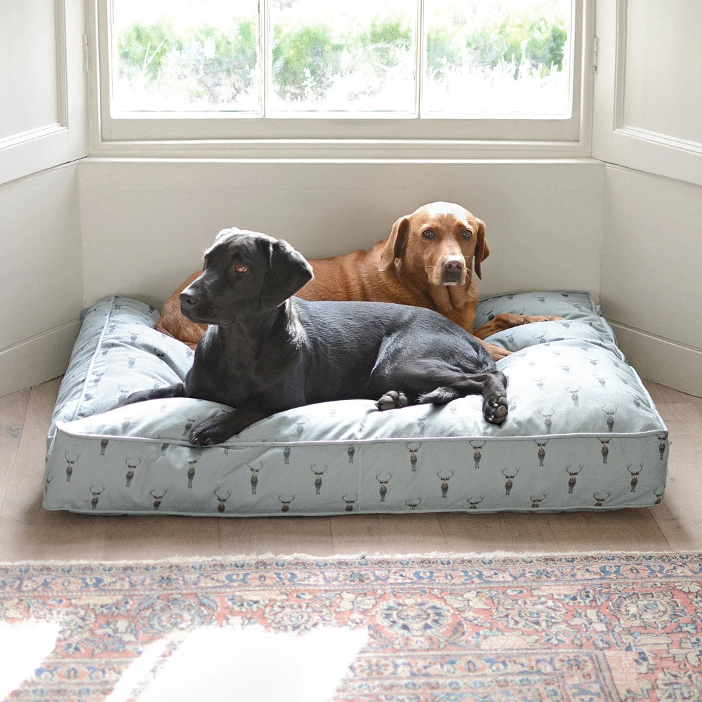 Highland Stag Pet Mattress 1 Highland Stag Pet Mattress