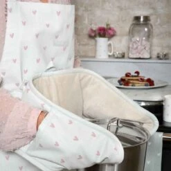 Hearts Adult Apron -Sophie Allport all34100 hearts double oven glove lifestyle web image email