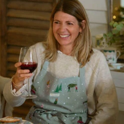 Home For Christmas Adult Apron -Sophie Allport all60250 home for christmas adult apron 2 lifestyle high res square