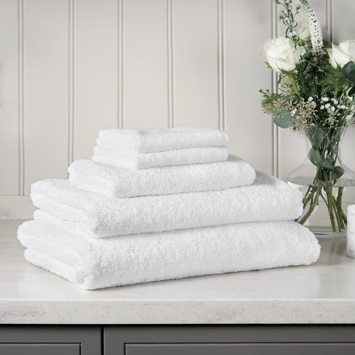 Bees Face Cloths (Set Of 2) 4 Bees Face Cloths (Set Of 2) - Image 4