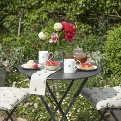 Bees Chair Pad -Sophie Allport bm3603 all36601 all36450 bees solo standard mugs tea towel and chair pads lifestyle high res square ad3f1a39 2d7d 4104 b190 c945c66d7e9e