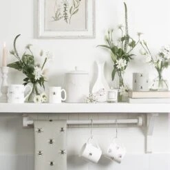 Bees Tea Towel -Sophie Allport bm5702 bm3603 bm5602 mj3600 bm3604 sr5601 sjs36 scnl01 all56601 bee peony dragonfly kitchen collection lifestyle high res square