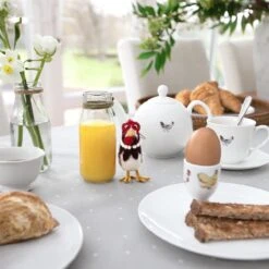 Chicken Felt Decoration 8 Chicken Felt Decoration -Sophie Allport cd0800f tcch01 tpch02 chicken felt decoration teacup and saucer and teapot small easter lifestyle high res square