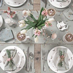 Chicken Napkins (Set Of 4) 8 Chicken Napkins (Set Of 4) -Sophie Allport chicken easter table top collection lifestyle high res square 661f051c 790e 4f49 b720 849625e9ef6f