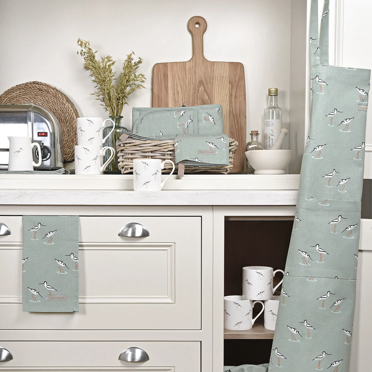 Coastal Birds Jug - Small 4 Coastal Birds Jug - Small - Image 4