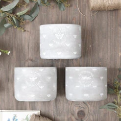 Bees Plant Pot -Sophie Allport cpp3614u cpp5714u cpp6614u bees dragonfly butterflies plant pot unfinished 14cm lifestyle high res square fff70cd3 37e5 452c 86e1 5096318d8f9c
