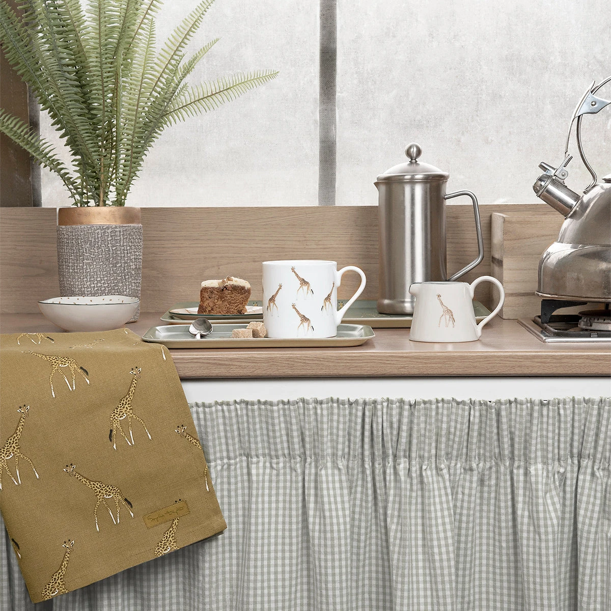 Giraffe Mug 4 Giraffe Mug - Image 4