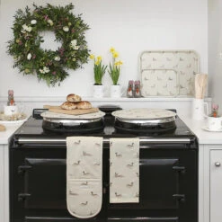 Hare Tea Towel 8 Hare Tea Towel -Sophie Allport hare collection easter lifestyle high res square 27467ab7 6354 4bb6 a63a f63725cb85d3 1