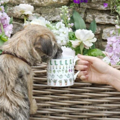 Green Fingers Mug -Sophie Allport imgf02 green fingers large mug lifestyle high res square