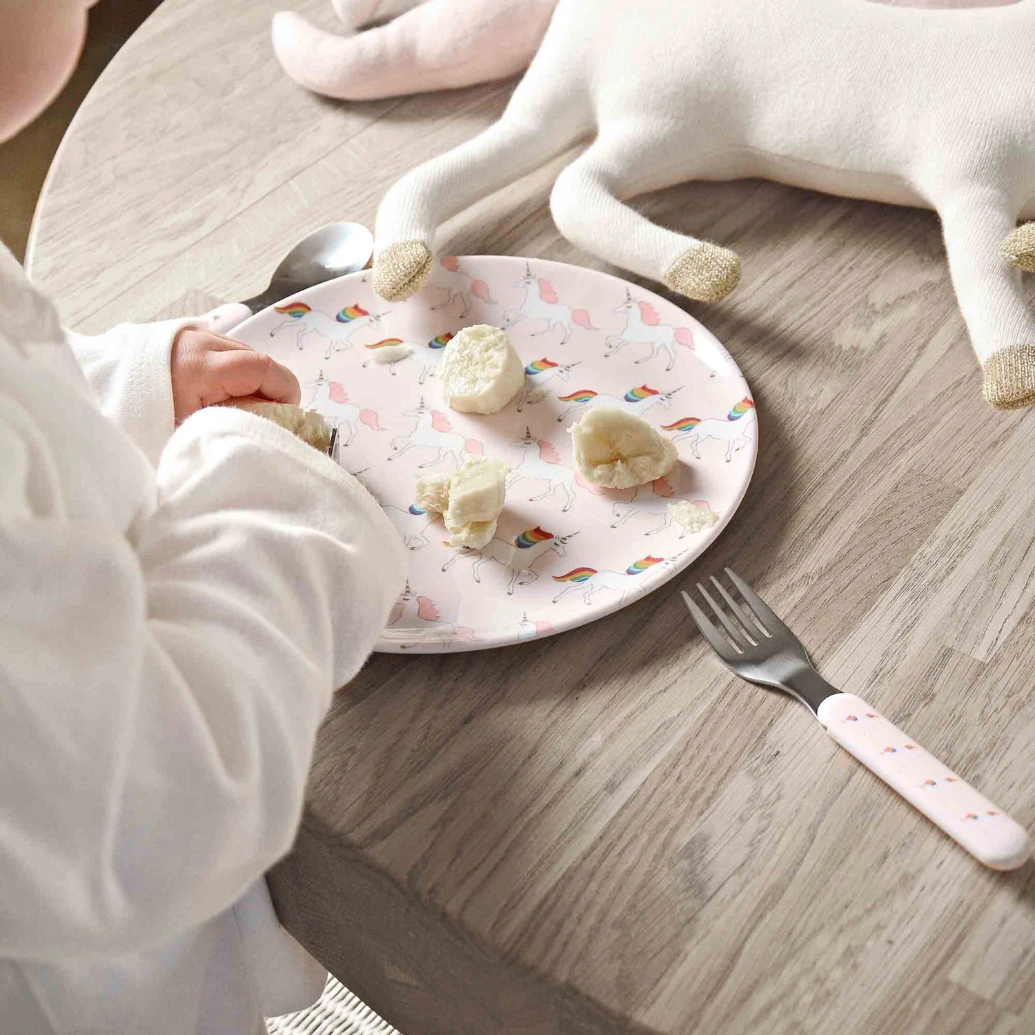 Unicorn Childrens Melamine Cutlery Set 3 Unicorn Childrens Melamine Cutlery Set - Image 3