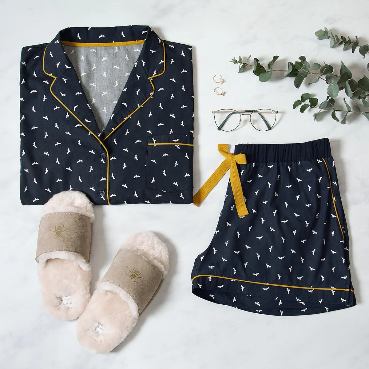 Bees Ladies Slider Slippers 3 Bees Ladies Slider Slippers - Image 3