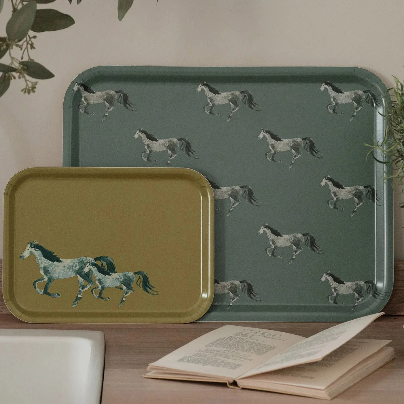 Grey Horse Serving Tray - Large 3 Grey Horse Serving Tray - Large - Image 3