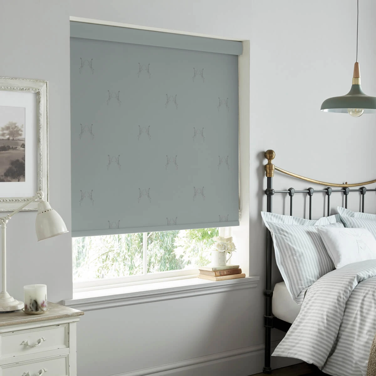 Boxing Hares Deep Duck Egg Made To Measure Roller Blind 3 Boxing Hares Deep Duck Egg Made To Measure Roller Blind - Image 3