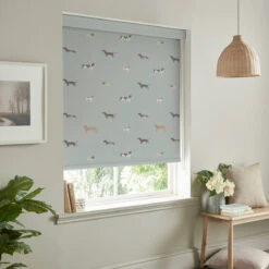 Woof Sage Made To Measure Roller Blind -Sophie Allport rlb32sm2m woof sage artwork roller blind made to measure lifestyle 2 high res square