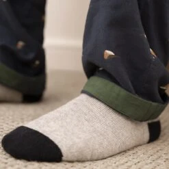 Robin Mens Pyjama Bottoms -Sophie Allport robin mens pyjama bottoms lifestyle pmb104m aw22 3 high res square