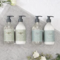 Honey Spiced Lavender Hand Wash - 300ml 10 Honey Spiced Lavender Hand Wash - 300ml -Sophie Allport sophie allport hand wash and lotion collection 23 lifestyle high res square e86a7341 4ded 406b 8282 e9c4c9966881