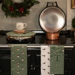 Robin Tea Towel (Set Of 2) 12 Robin Tea Towel (Set Of 2) -Sophie Allport spm101 all101100 all101602 all101175 robin stoneware mug hob cover oven glove tea towels portrait lifestyle high res square 7a69e2be 94b5 4e83 9148 81ce246ef815