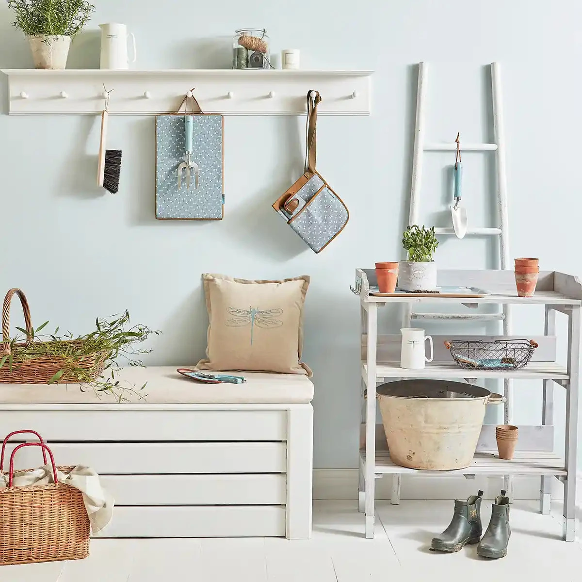 Dragonfly Gardening Kneeler 5 Dragonfly Gardening Kneeler - Image 5