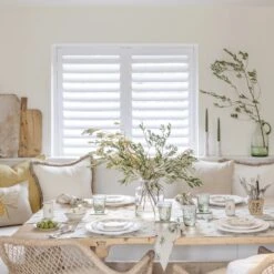 Olive Linen Table Runner -Sophie Allport ss23 olive dining hero square e2584de0 9921 49f5 96fb e0a7217c3481