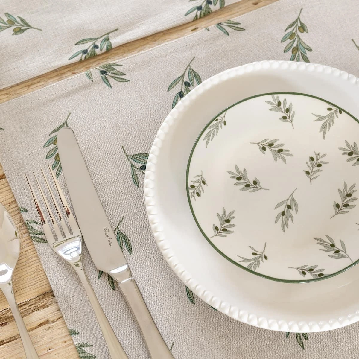 Olive Linen Placemat (Set Of 2) 1 Olive Linen Placemat (Set Of 2)