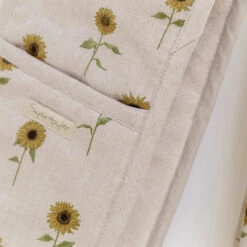 Sunflower Linen Double Oven Glove -Sophie Allport ss23 sunflower lin108100 doubleovenglove detail1 square 2