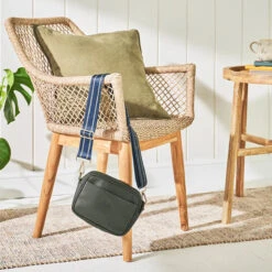 Animals Of The Savannah Camera Bag -Sophie Allport ss23 zsl PU110480 personalised Camera Bag square