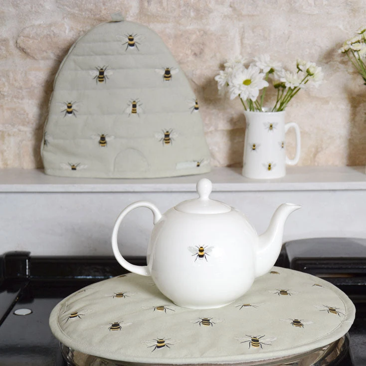 Beehive Shaped Tea Cosy 2 Beehive Shaped Tea Cosy - Image 2