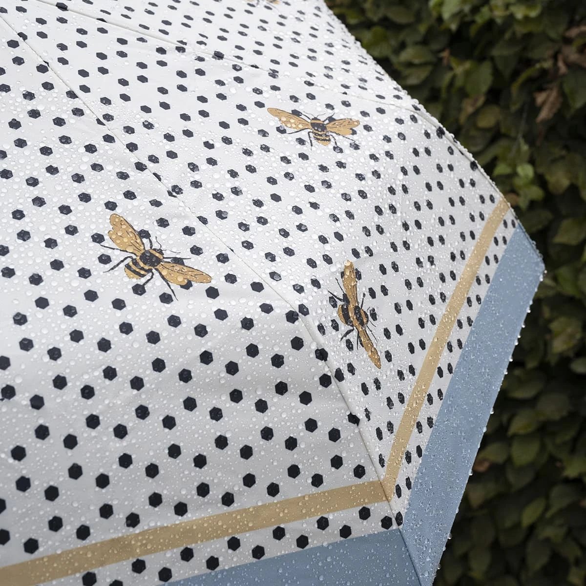 Bees Umbrella 4 Bees Umbrella - Image 4