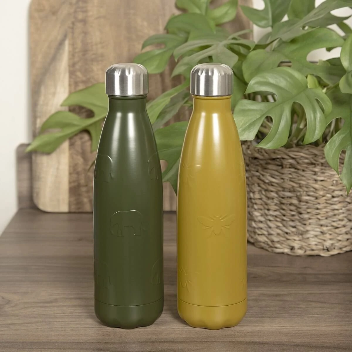 Bees Water Bottle 4 Bees Water Bottle - Image 4